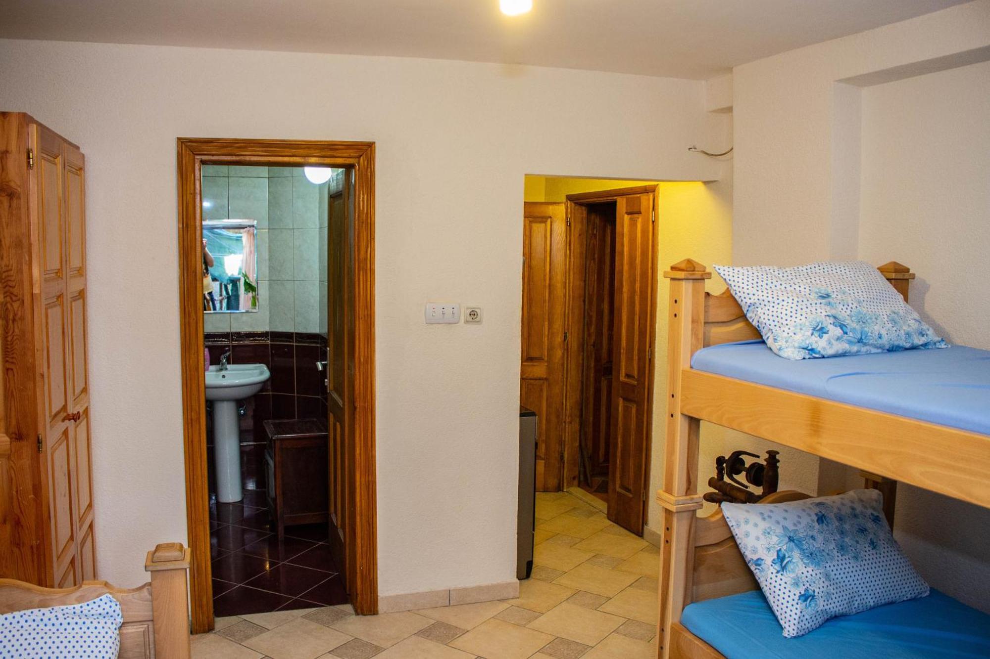 Guest House Sljuka Cattaro Esterno foto